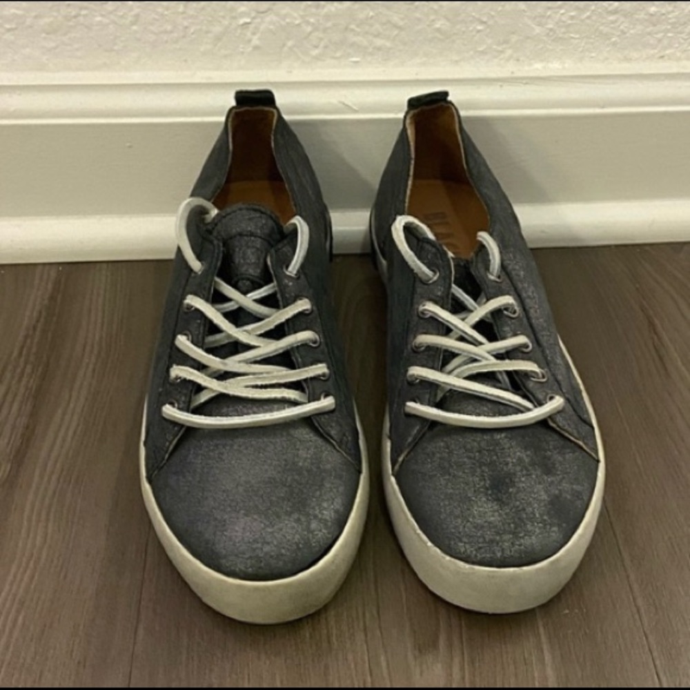 Blackstone genuine leather low top sneakers size EU 37 US 7